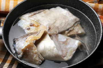 Klipfisk 바칼라 Baccalà Klipvis Bacallà salat i assecat Dried and salted cod Bakala salt Sušeni bakalar