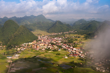Fototapeta na wymiar Mountains and rice field in Vietnam