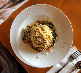 Aglio Olio Spaghetti, Food Theme