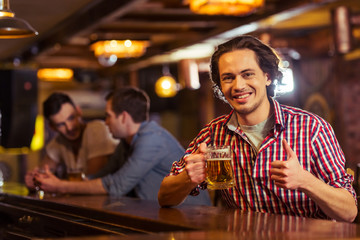 Men in pub