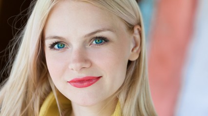 blonde face