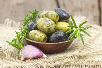 Foto op Plexiglas black and green olives © Mira Drozdowski