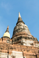 Fototapeta premium タイ・アユタヤの遺跡群