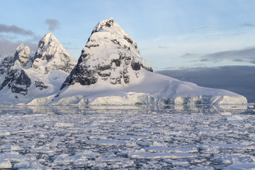 View from Wiencke Island, Antarctica. © Johannes Jensås
