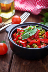 Stewed pepper, tomato and peas