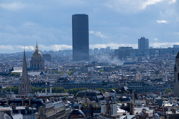 Frankreich, Paris, Blick vom Arc de Triomphe auf  über die Dächer der Weltstadt in Richtung Pantheon