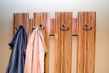 Corridor clothes hanger
