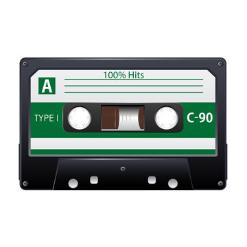 Старинная аудио кассета черного цвета