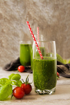 Green smoothies for a diet of spinach