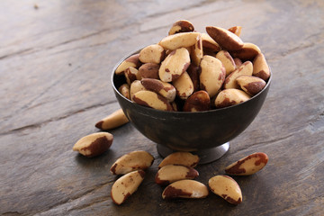 healthy snack brazil nuts in dish