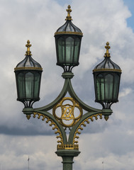 Fototapeta na wymiar Beautiful street lantern on Westminster Bridge