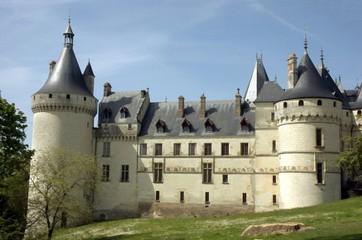 Fototapeta na wymiar royal castle in France