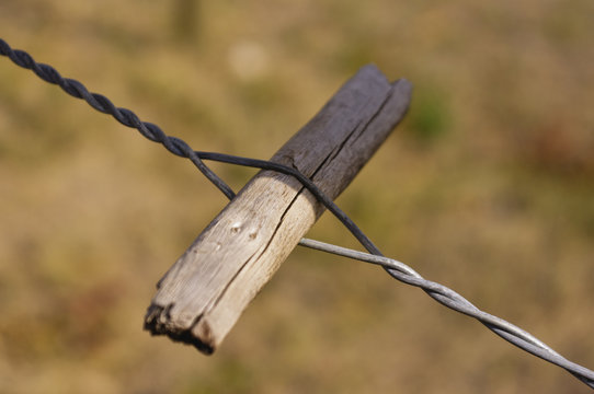 Twitch stick or spanish windlass fence wire tightener