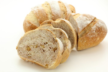 胡桃と全粒粉のパン