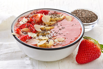 bowl of breakfast smoothie