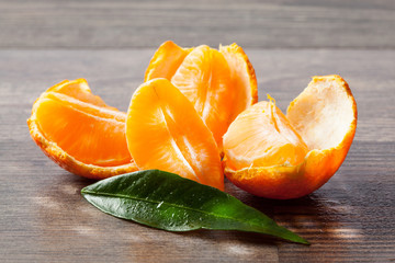 Fresh oranges