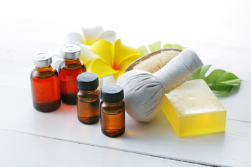 スパ　アロマオイル　イメージ　Spa Aroma oil image
