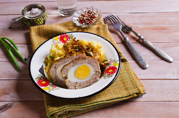 Meat Loaf with egg