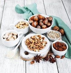 different types of nuts
