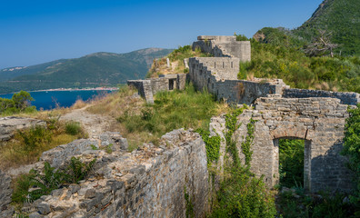 Fototapeta na wymiar Medieval fortress Tvrdava Mogren ruins