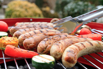 leckere grillwürstchen