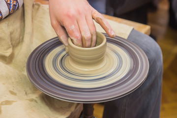 Process on the machine pottery