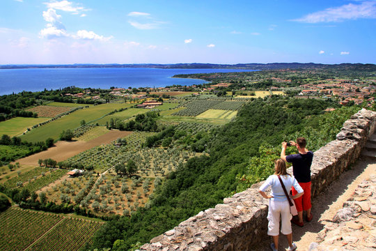 Panorama dalla rocca di Manerba