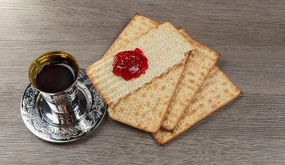 matzoh jewish passover bread torah