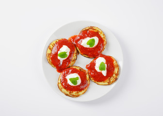 pancakes with strawberry puree