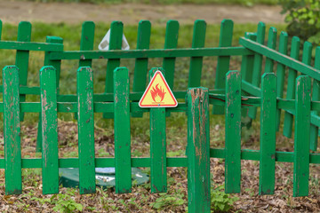 Fire warning sign