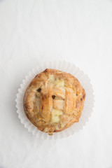 small apple pie