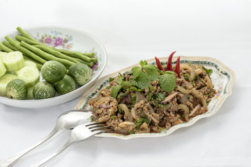Thai Spicy minced meat salad