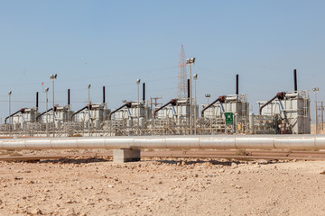 Petrochemical facilities in the desert