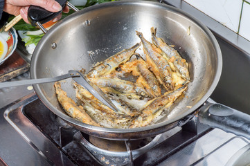 Fried fish capelin