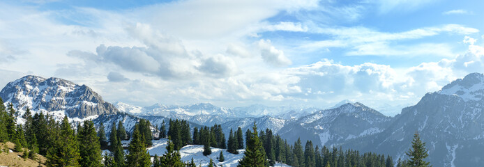 Snow covered mountains and rocky peaks in the Bavarian Apls