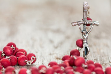 Crucifix with selective focus - obrazy, fototapety, plakaty
