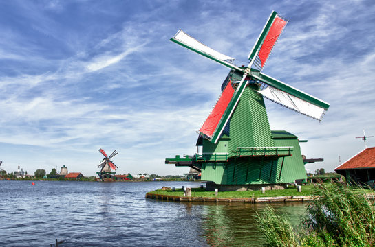 Holland mills landscape