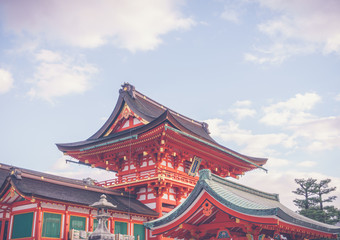 Obraz premium Fushimiinari Taisha ShrineTemple in Kyoto, Japan ( Filtered ima