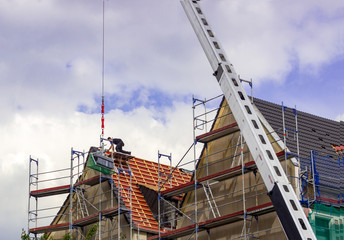 Roofer renewed tile