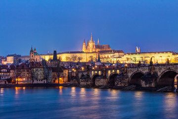 Fototapeta premium Charles Bridge and Prague castle