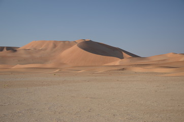 Fototapeta na wymiar Sand dunes Oman