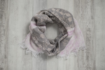 Scarf with Gray and Pink Floral Design