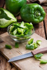 Portion of green Peppers (sliced)
