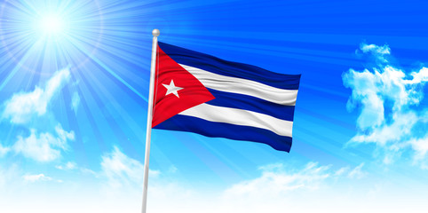 キューバ　 国旗　空　背景
