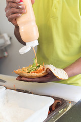 sandwichs chauds, bokits, crudités