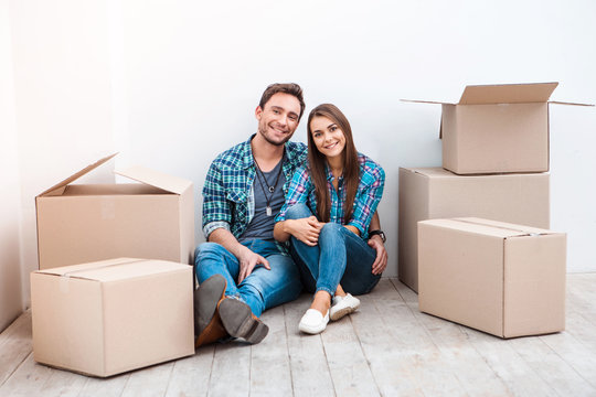 Couple Moving To New Home