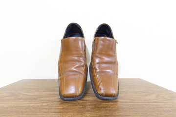 Brown leather shoe Classic vintage Style for men