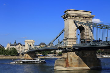 Chain bridge Budapest Hungary - 104900884