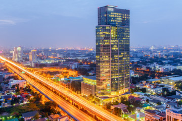 Fototapeta na wymiar Bangkok Cityscape, Business district with high building at twilight time, Bangkok, Thailand