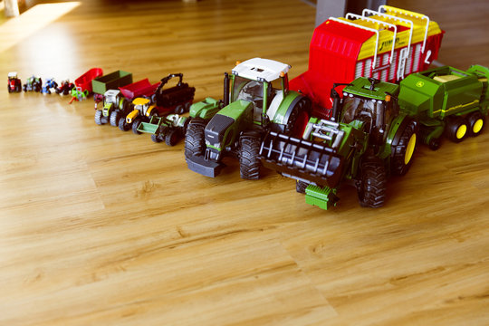 kid tractor toy